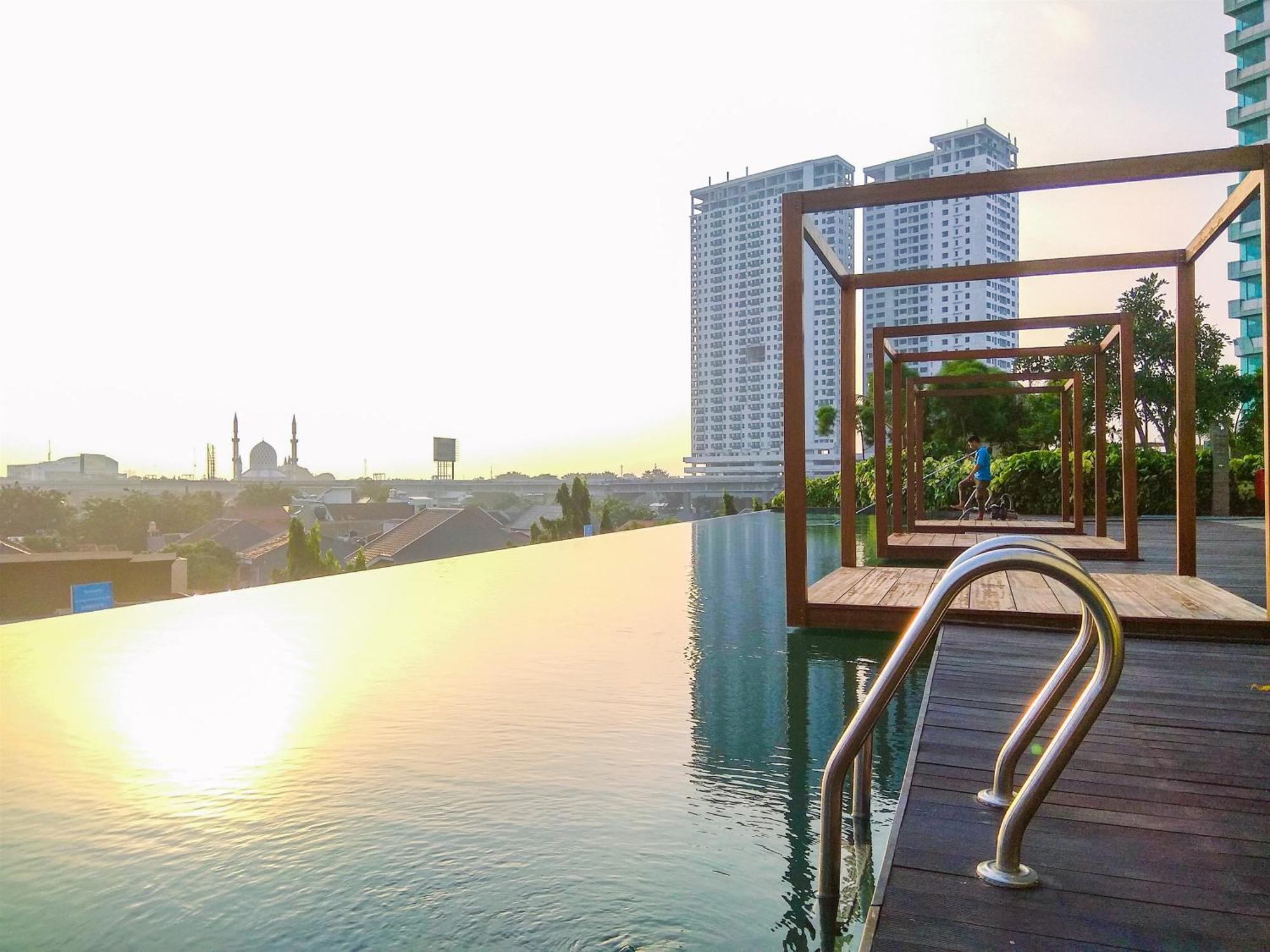 Comfort Living At Grand Kamala Lagoon Near Shopping Center By Travelio *