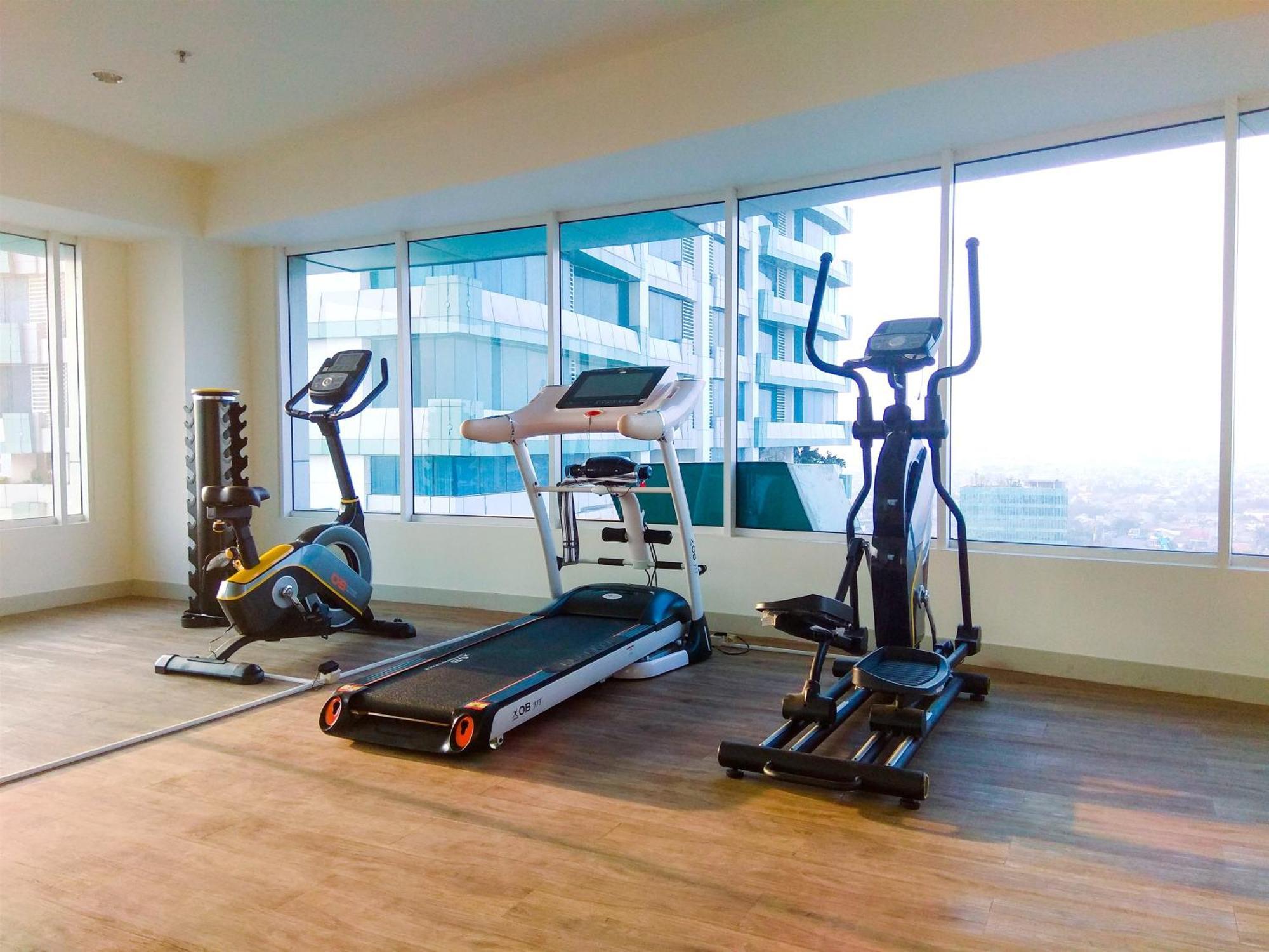 Comfort Living At Grand Kamala Lagoon Near Shopping Center By Travelio Bekasi